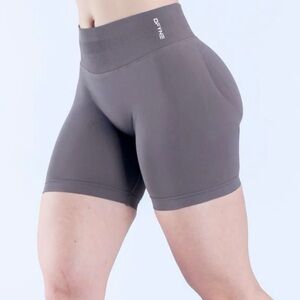 DFYNE Impact Shorts | 6.5" in Truffle